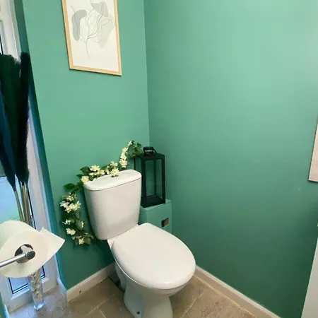 Βίλα Hot Tub, Pool Table, Log Burner *