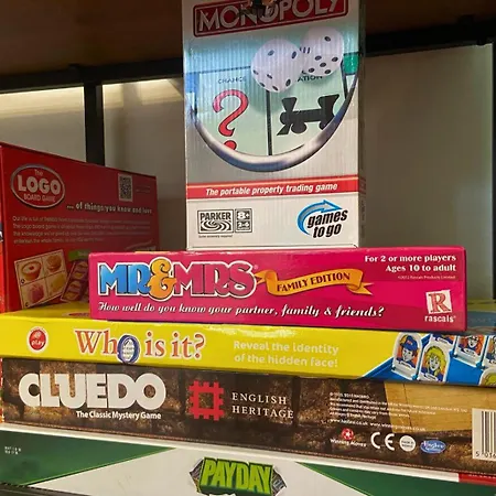 Hot Tub, Pool Table, Log Burner